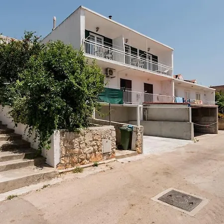 Sunny New Hideaway Near The On The Island Of Hvar Apartamento